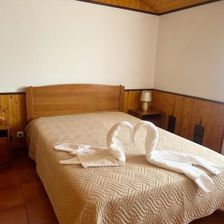 Casa Campo E Praia Rogil Exterior photo